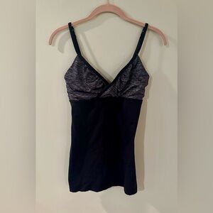 5/$25!! lululemon athletica Black and Gray Tank Top